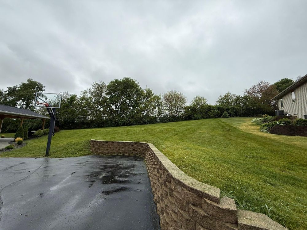 All Photos for B&G Lawn Care in Roscoe, IL