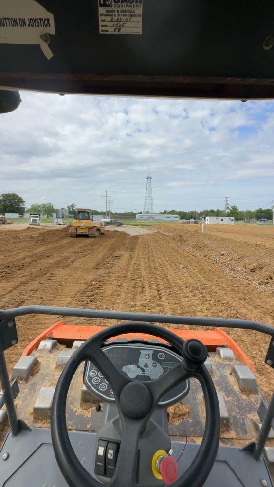 Excavating for Travis Excavating LLC in Olney,, IL