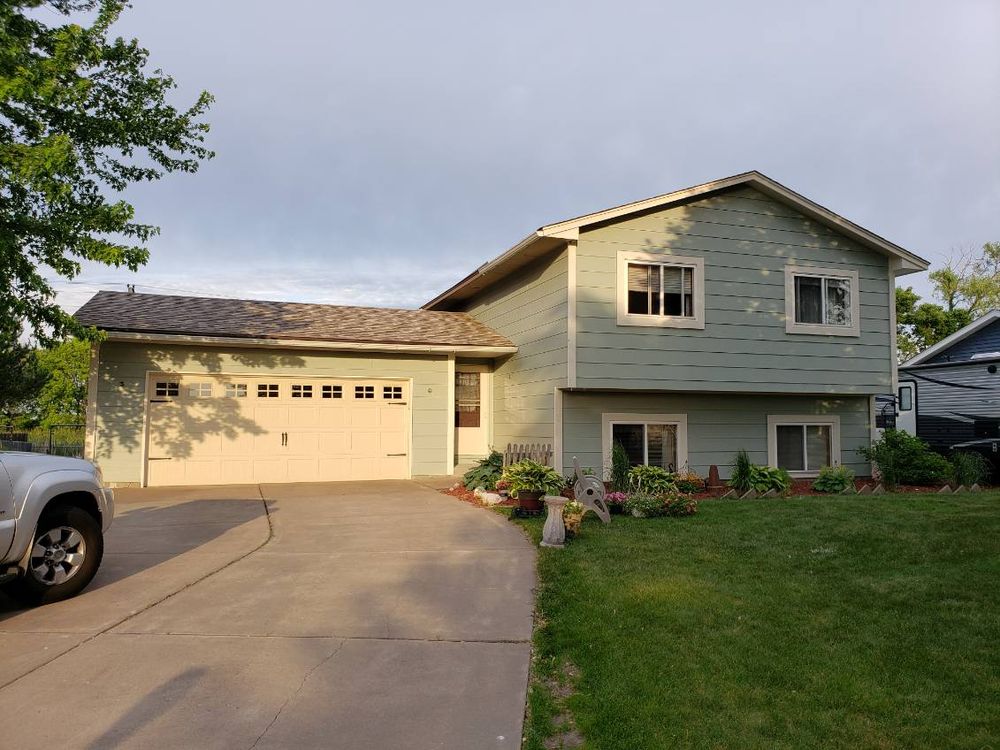 Transform your home's curb appeal with our professional exterior painting service, utilizing high-quality paints and expert techniques for a durable finish that enhances beauty and protects against the elements. for Precision Touch Painting in Hugo, MN