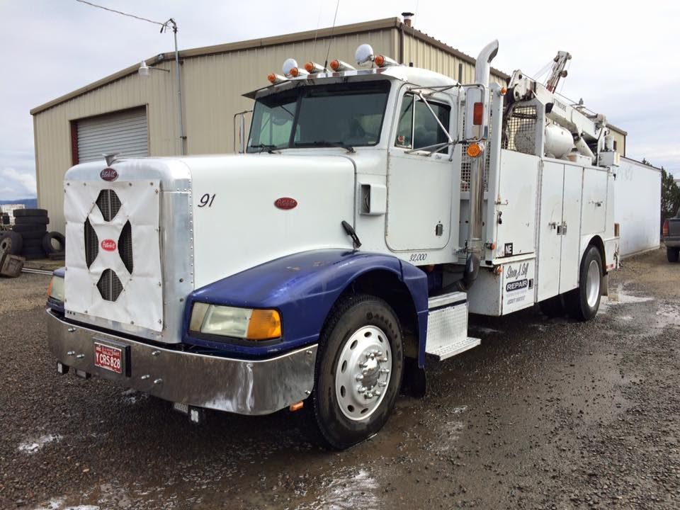 Truck Washing for Bears Pressure Washing and Auto Detailing in Medford, Oregon
