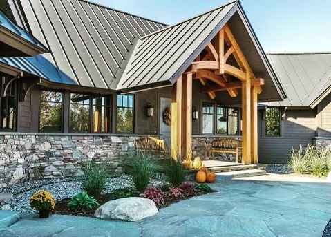 Davida Homes LLC team in Wesley Chapel, FL - people or person