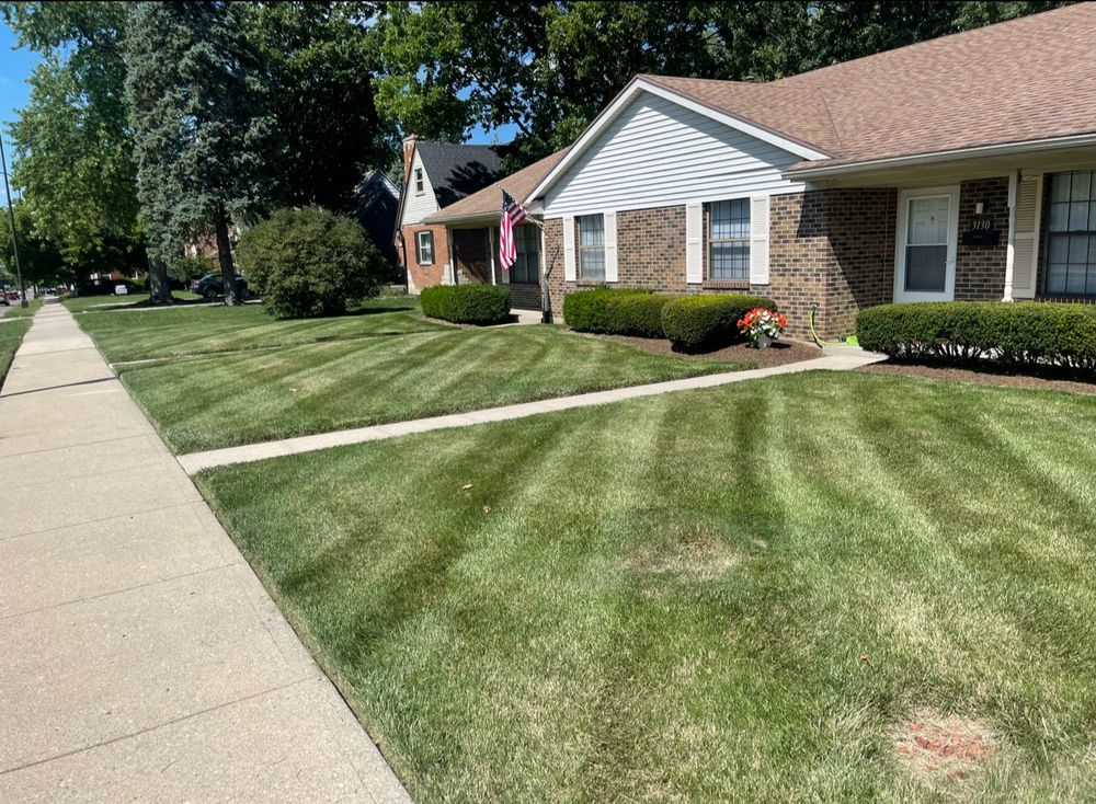 All Photos for Clean Green Lawns LLC in Dayton, OH