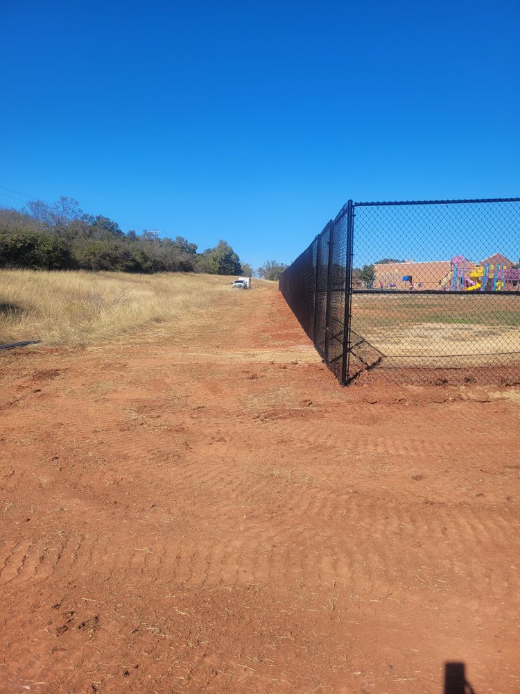 Fencing for Integrity Construction  in Azle, Texas