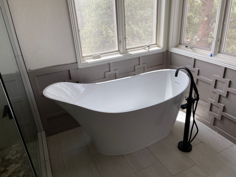 Tubs for Mr. Pipe Dreams LLC in Colorado Springs, CO