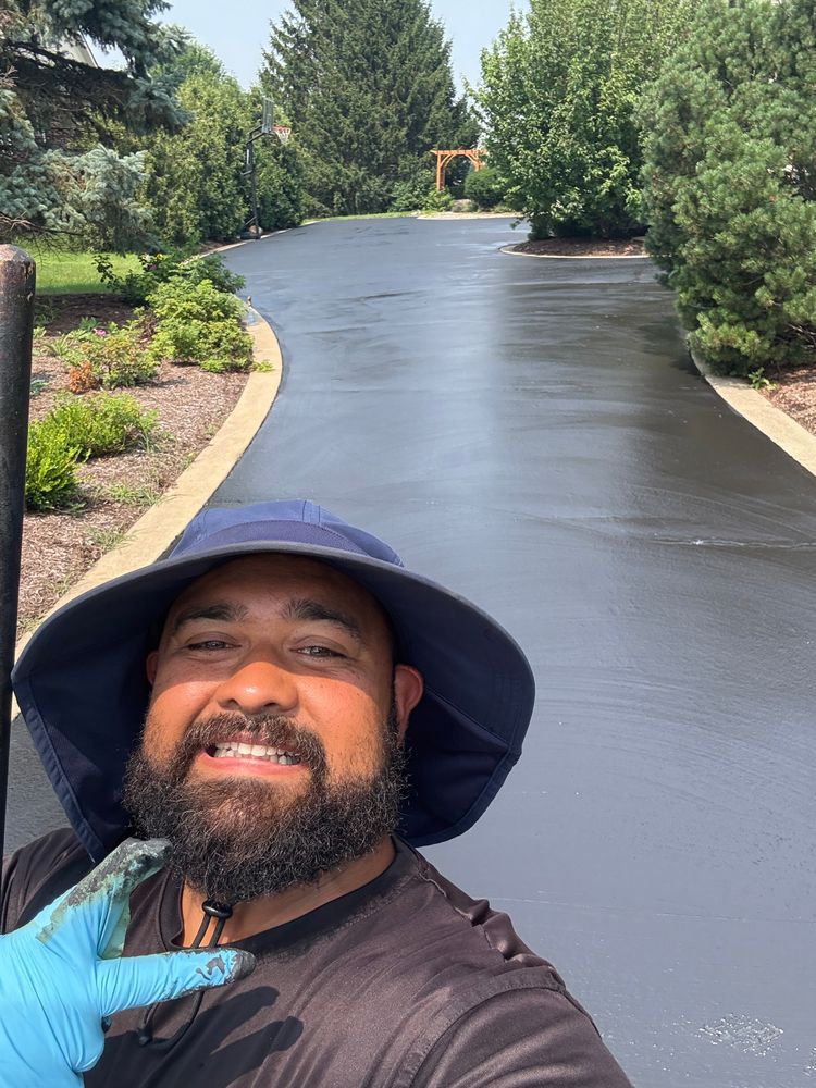 Black Diamond Sealcoating team in St. Charles, IL - people or person