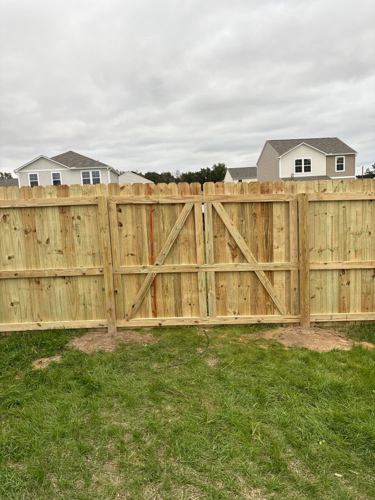 All Photos for TG Fencing LLC in Farmville, NC
