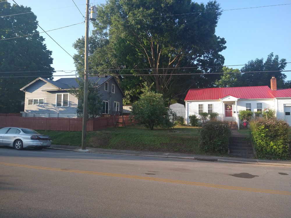 Tree Removal for Scott's Tree Service in Athens, TN