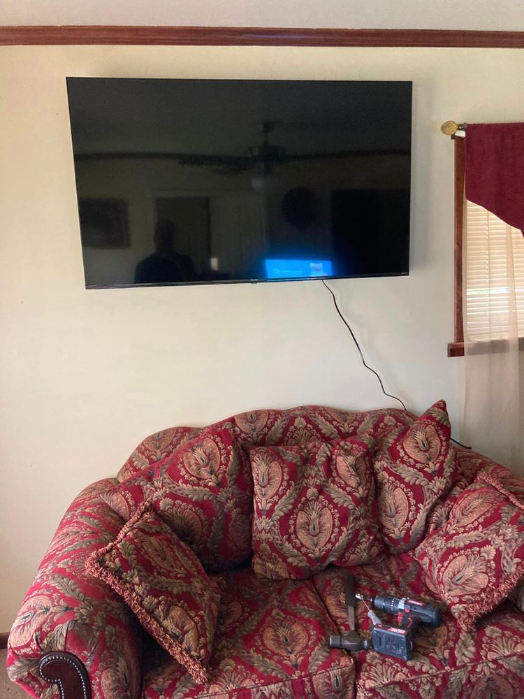 T.V. Mounting for Don's Handy Services  in Fayette, MS