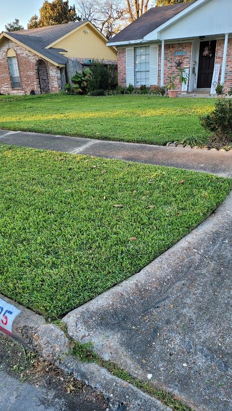 All Photos for T.W. Lawn Care in Pearland, TX