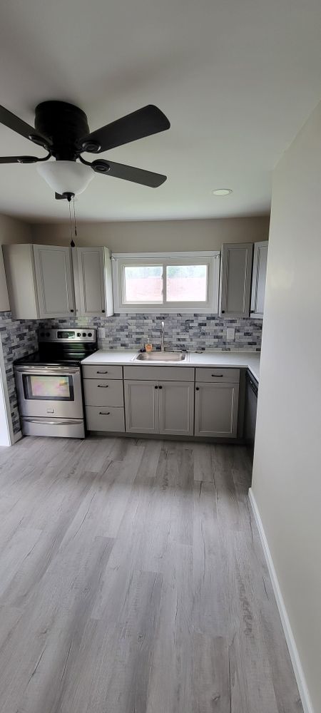 All Photos for Middle Man Construction in Fall Branch, TN
