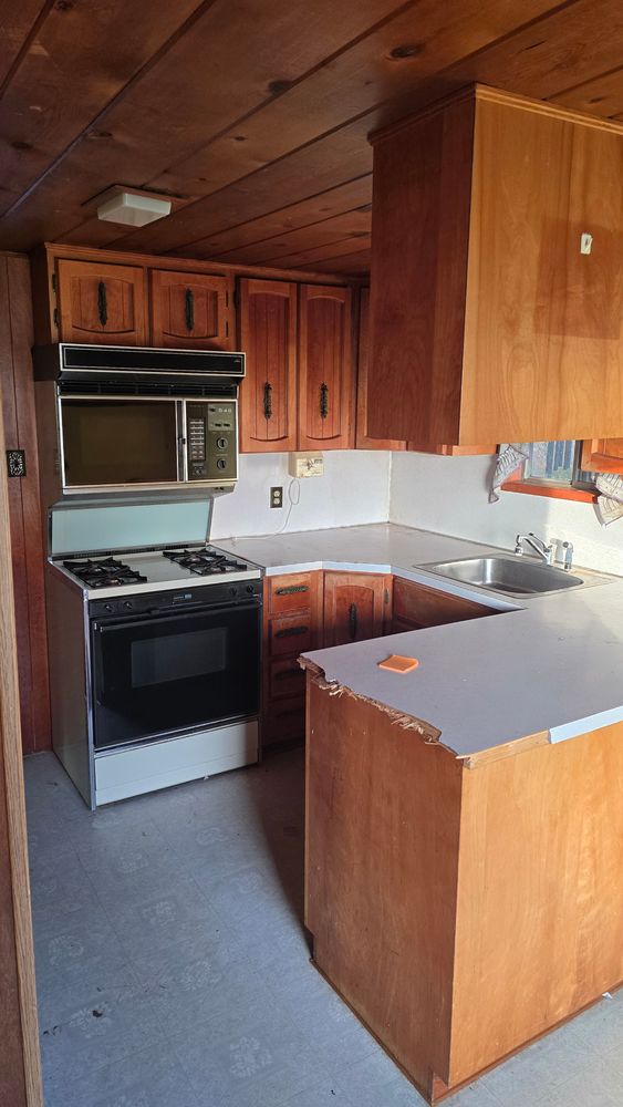 All Photos for Ridgeview Custom Builders LLC in Sweet Home, OR
