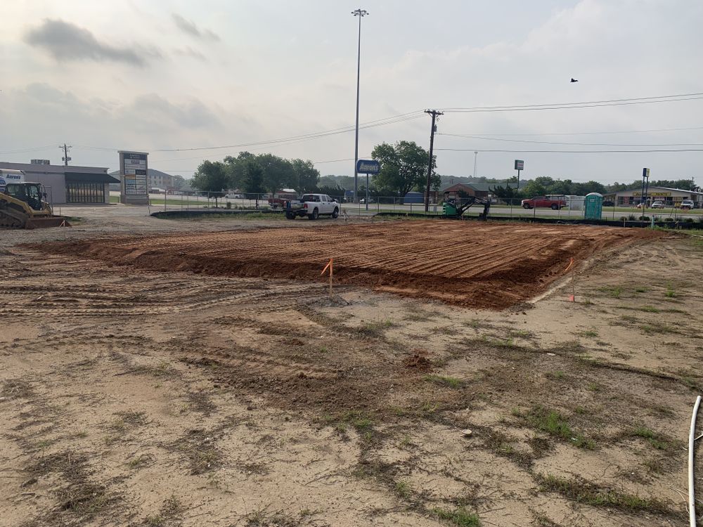 Commercial Excavation for Tyler Sand Gravel And Excavation in Ben Wheeler, TX
