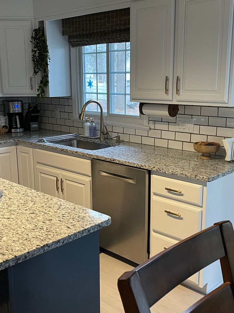 All Photos for Laura Mae Properties in Wolcott, CT