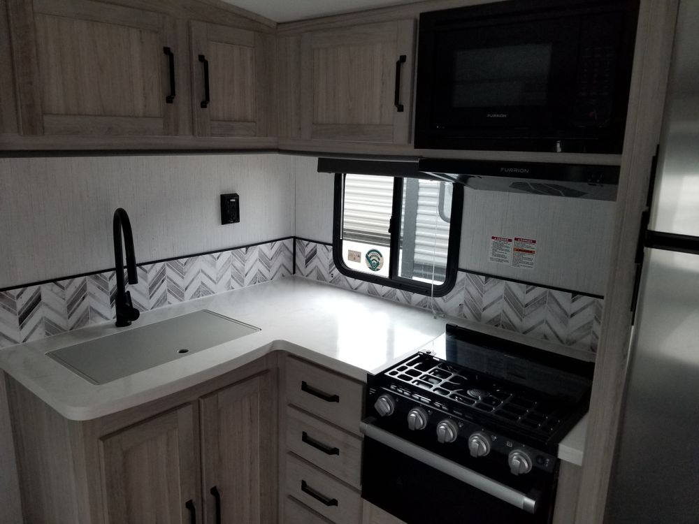 Solaire for Paradise RV Rentals in Perry, GA