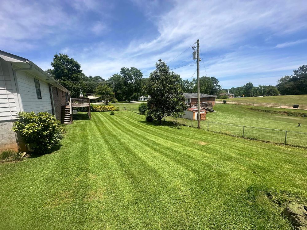 All Photos for Castillo’s Lawn Care in Monroe, GA