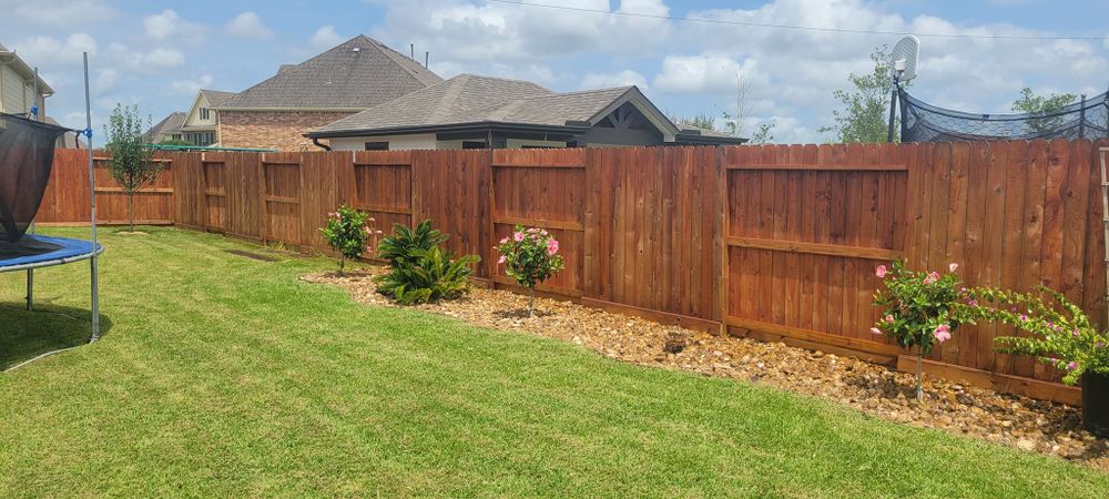 Fence Installation for Texas Fence & Outdoors LLC in Friendswood, TX