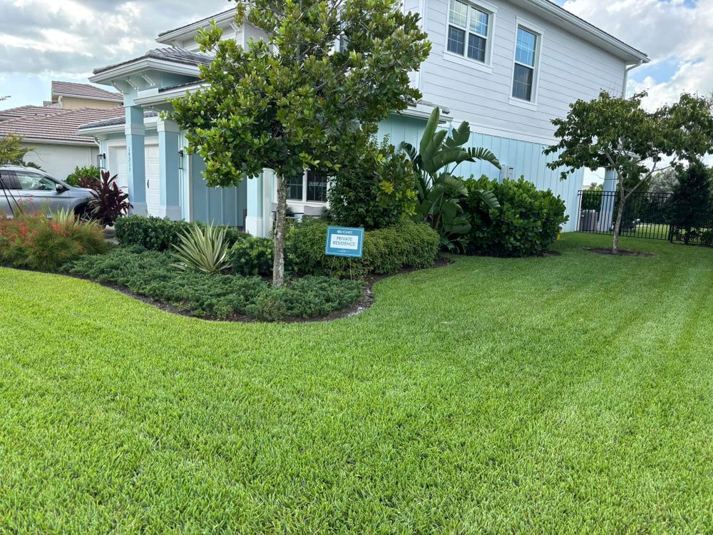 Mowing for Madissons Green in West Palm Beach ,   FL