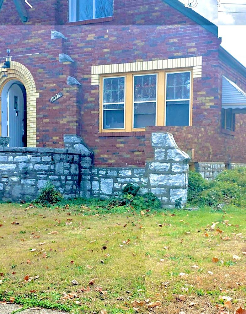 Transform your home with our expert vinyl siding house services, providing durable, high-quality materials and professional installation to enhance curb appeal and protect against the elements for lasting beauty. for WHL Construction in Moscow Mills, MO