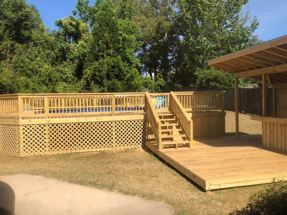 Deck & Patio Construction for JPH Builders Inc. in Milton, FL