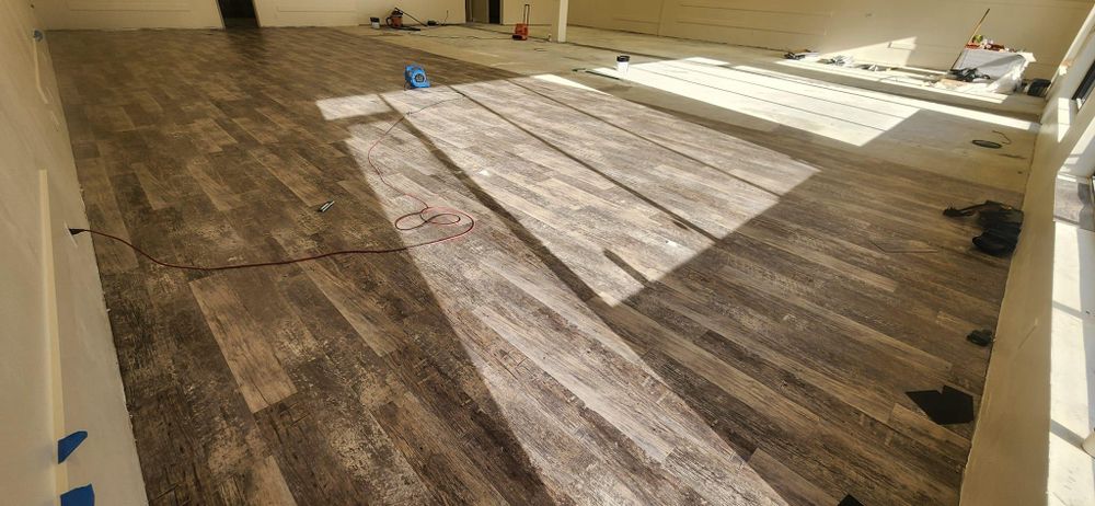 All Photos for Cut a Rug Flooring Installation in Lake Orion, MI