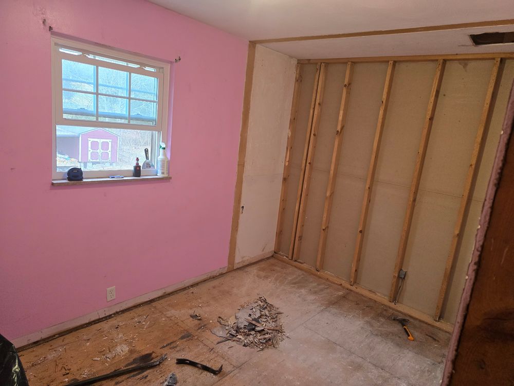 All Photos for The Handyman Viking in Dandridge, TN