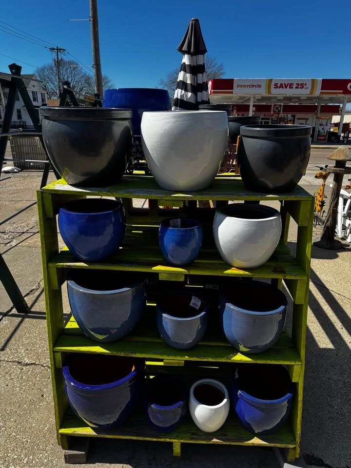 All Photos for Mayfield Landscaping in Staunton, IL