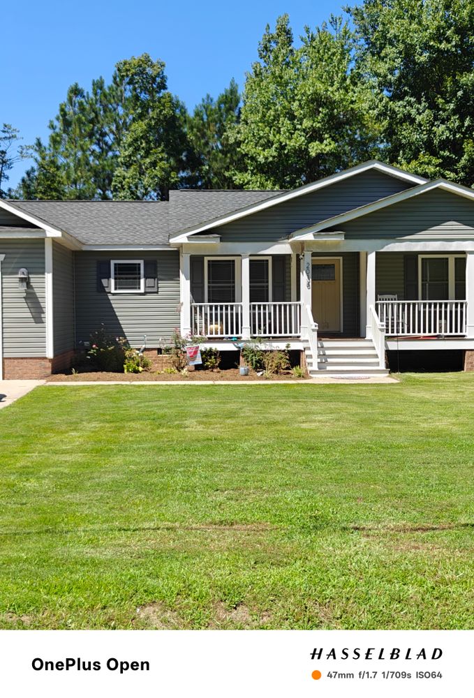 All Photos for 4 Points Lawncare LLC in Hayes, VA