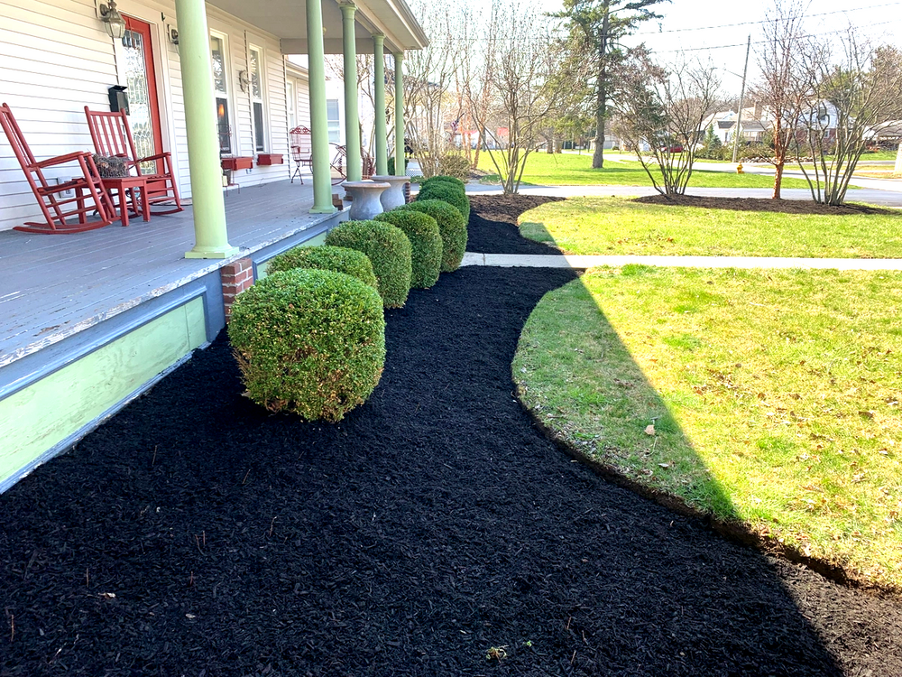 Mulch Installation  for Higgins landscaping LLC in West Jefferson, OH