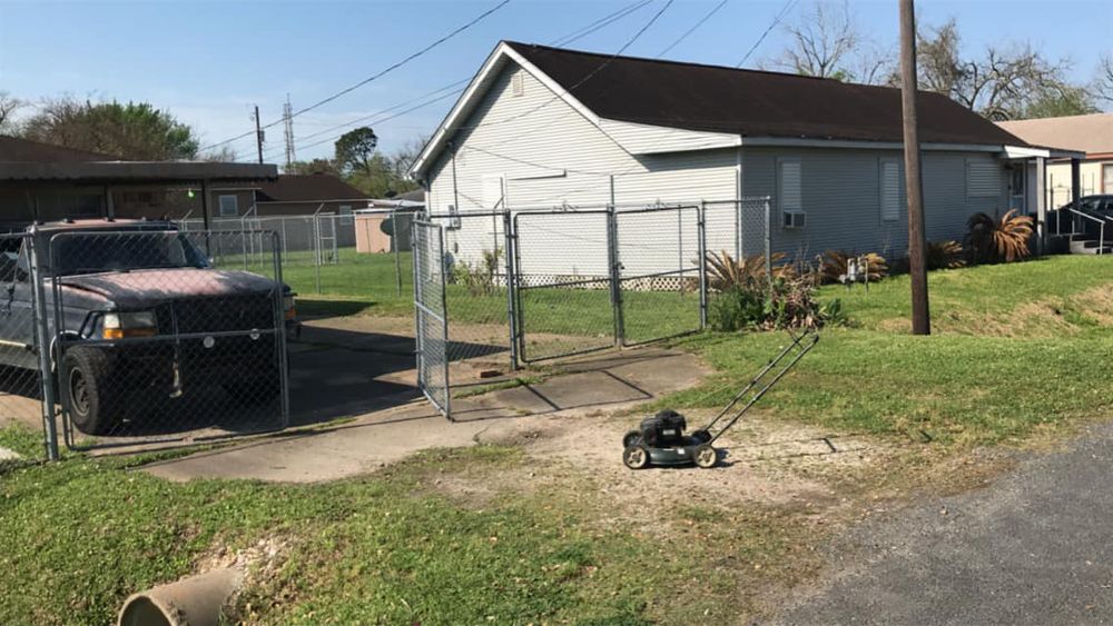 Appliance Removal for Outlaw Landscaping & Transport Company in Houston, TX