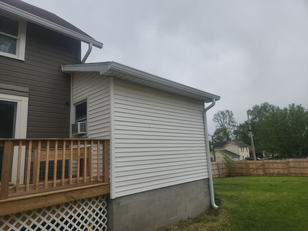 All Photos for Horns Seamless Gutters and Leaf Guards in Huntington,, IN