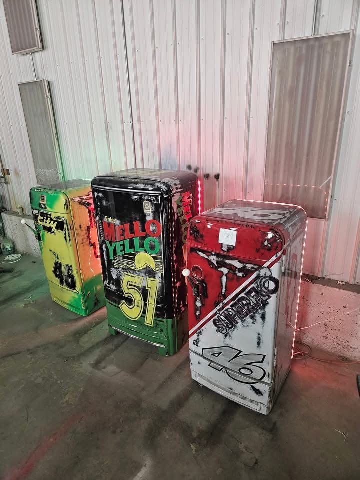 Vintage Refrigerator Projects for Wessels Custom Paint & Restoration in Bad Axe, MI