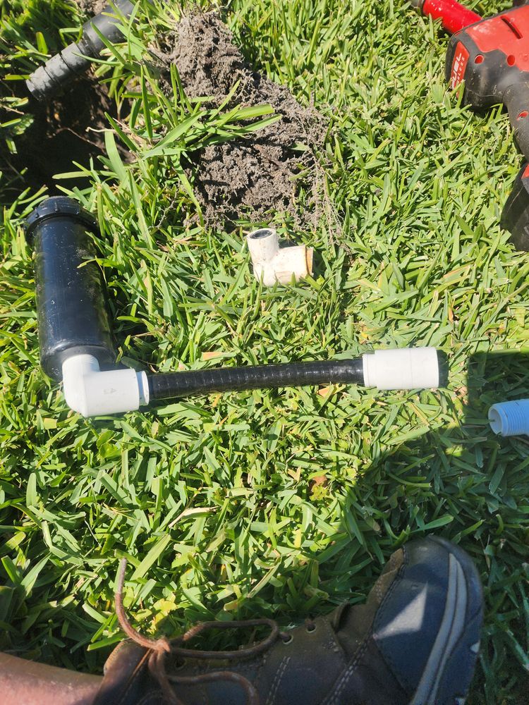 Fall Clean Up for Southern Pride Turf Scapes in Lehigh Acres, FL