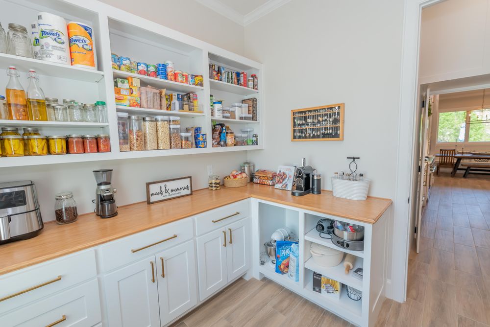 All Photos for Neely Construction & Design LLC in Chandler, TX