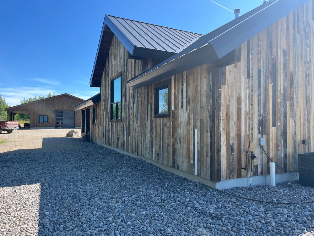 Custom Log Home Building for Hansen Construction & General Contractor in Teton Valley, ID