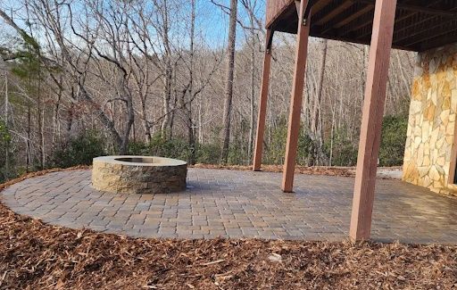 Enhance your home’s elegance with our Stone Masonry services, expertly crafting beautiful and durable stone features tailored to your style, blending functionality and artistic design into your hardscape. for JV Hardscape & Construction Inc in Hendersonville, NC
