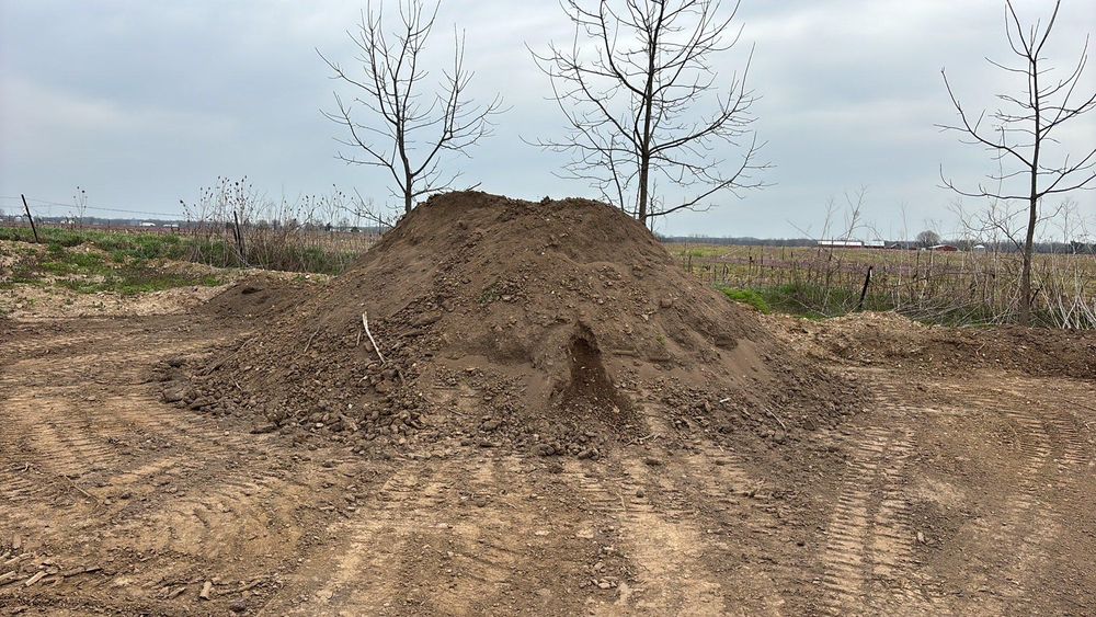 All Photos for KW Earthworks in Connersville, IN