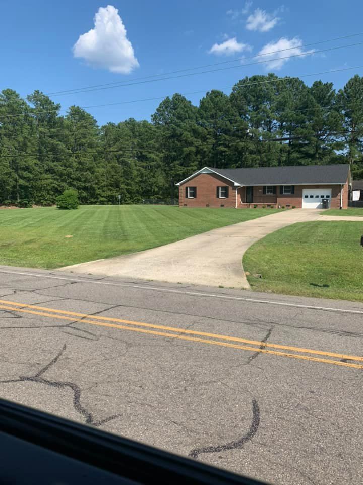 All Photos for San-Lee Lawncare & Fencing in Sanford, NC