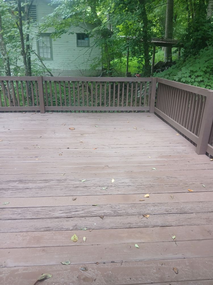 exterior painting and flooring for Dead Tree General Contracting in Carbondale, Illinois