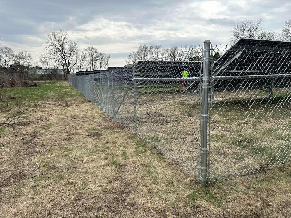 Fence Installation for Illinois Fence & outdoor co. in Kewanee, Illinois