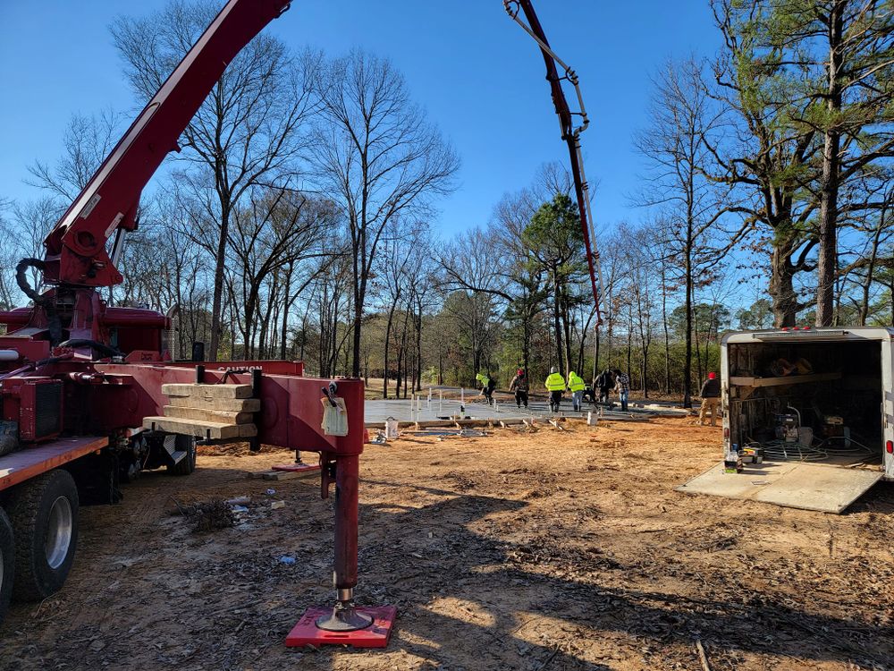 Dusty Reeves Concrete team in Bloomburg, TX - people or person