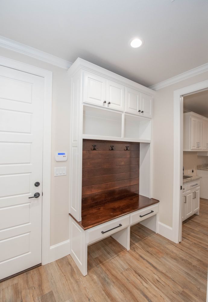 All Photos for Neely Construction & Design LLC in Chandler, TX