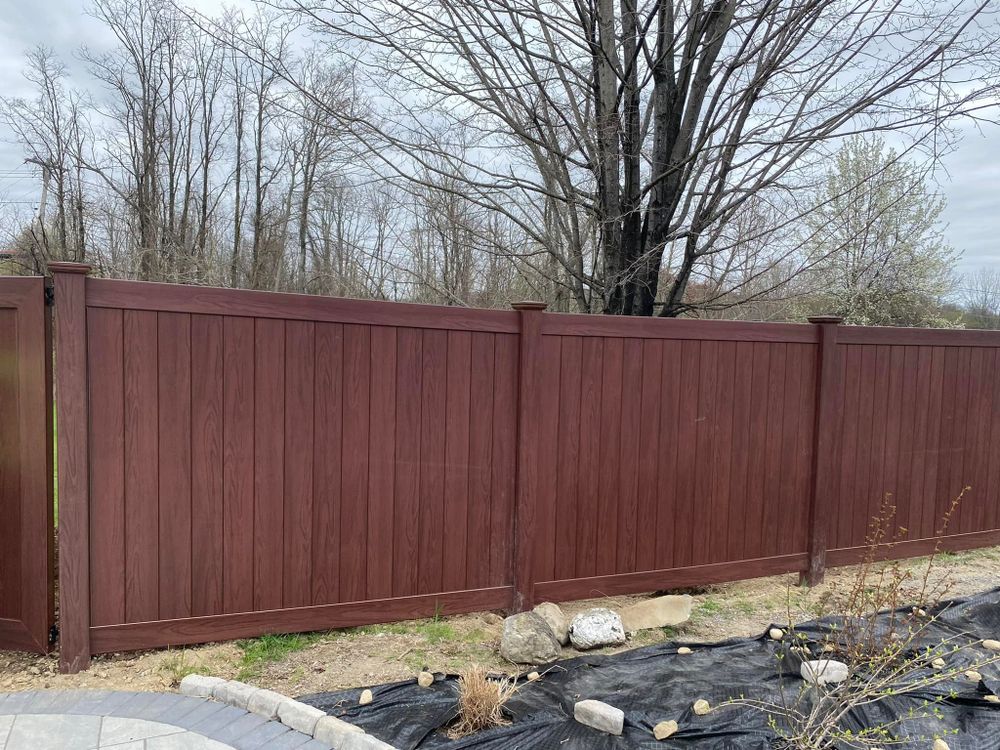 All Photos for Oakwood Fencing  in Hudson, NY 