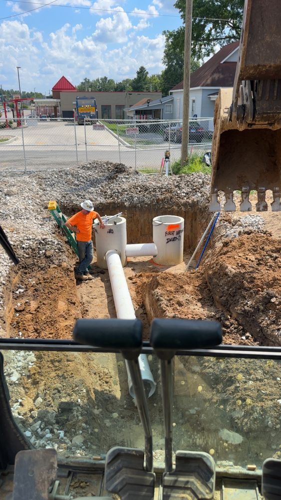 Excavating for Travis Excavating LLC in Olney,, IL
