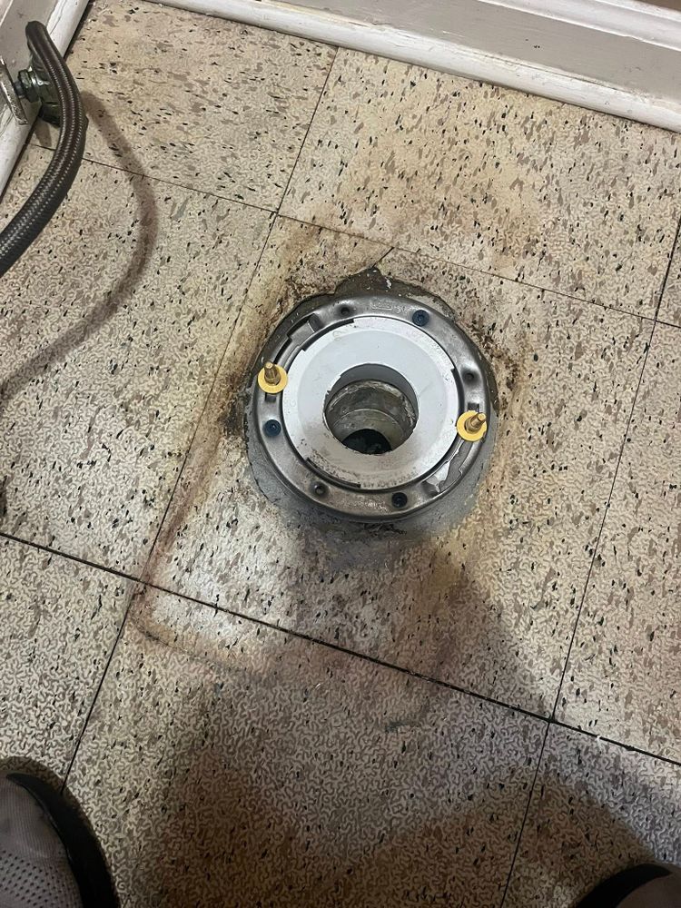 Ensure your plumbing flows smoothly with our expert drain cleaning services. Our skilled professionals efficiently eliminate blockages, preventing future issues and keeping your home's drainage system in top condition. for Swift Flo Plumbing Services in Smyrna, TN