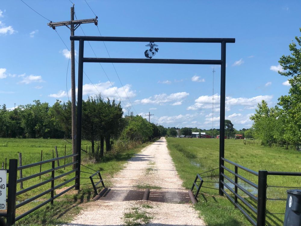 Fences for Bar T Fencing in Dayton, TX