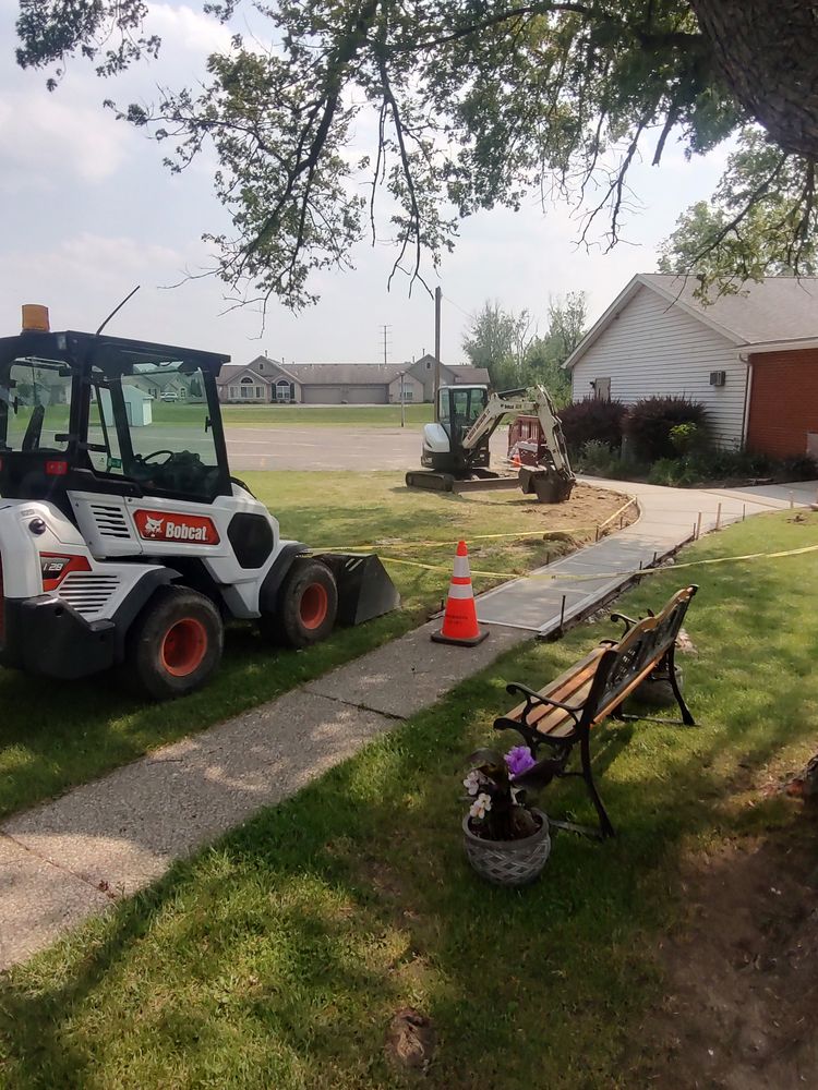 Concrete for Henceroth Construction in Amherst, OH