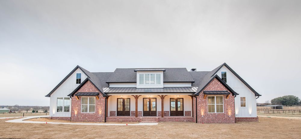 All Photos for Neely Construction & Design LLC in Chandler, TX