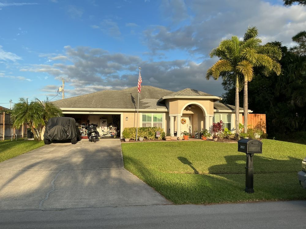 All Photos for Ridgecap Roofing in Port St. Lucie, FL