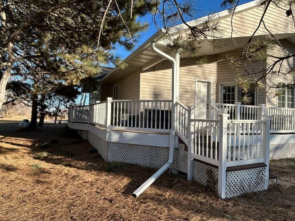 All Photos for The Gutter Man Seamless in Lexington, NE