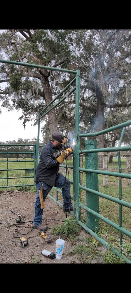 On-Site Welding & Fabrication team in Lake City, FL - people or person